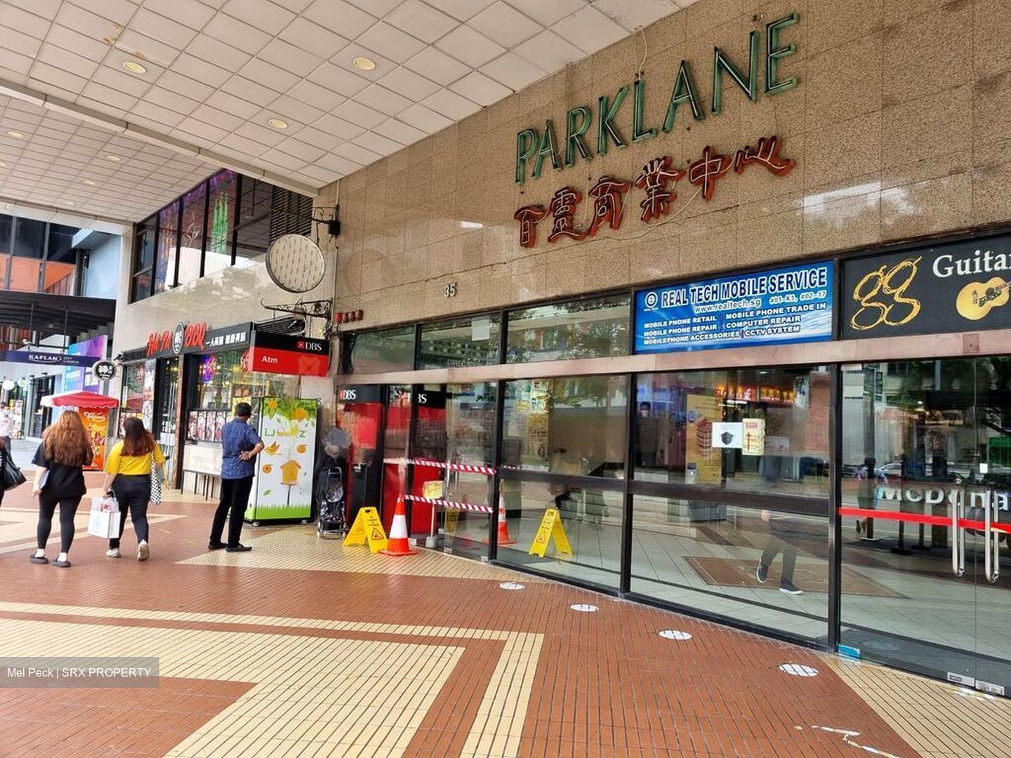 Parklane Shopping Mall (D7), Retail #572955481